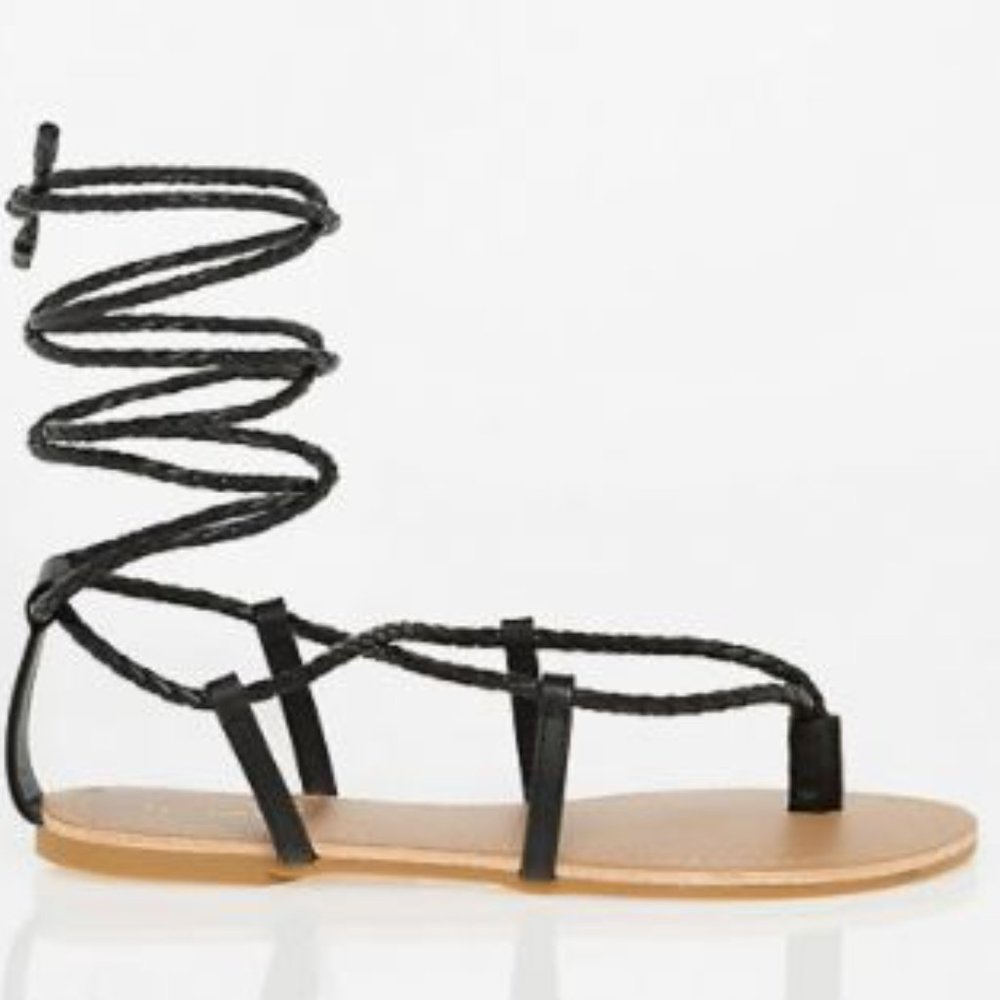 NWT Le Chateau Braided Lace-up Sandals